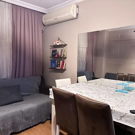 Zeki Bey דירה *